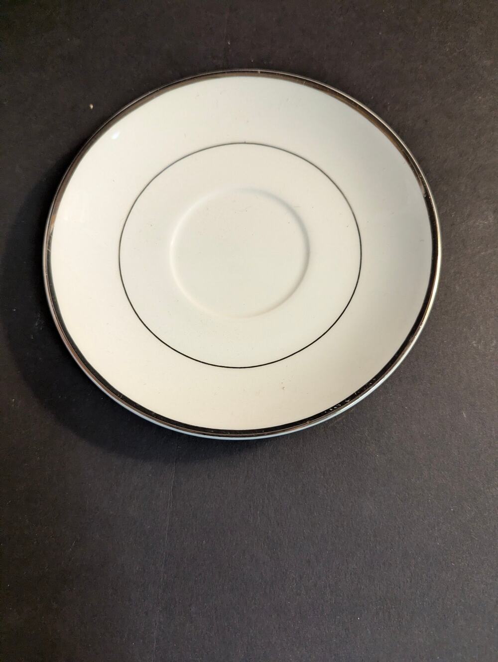 Mikasa Ultima Cameo Platinum Saucer Plate Fine China Platinum Trim HK 301